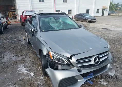 2016 Mercedes-Benz C 300 4Matic/Luxury 4Matic/Sport 4Matic from USA, damaged, VIN 55SWF4KB3GU159944